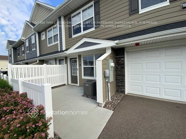 Photo - 10946 Zest St NE Casa