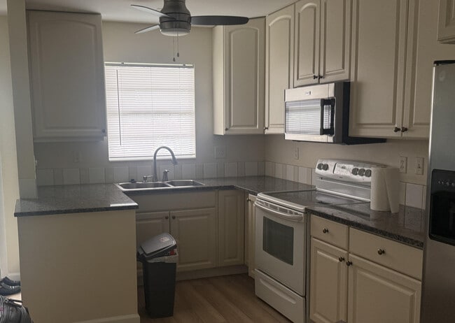 Photo - 2929 SE Ocean Blvd Unit 122-4