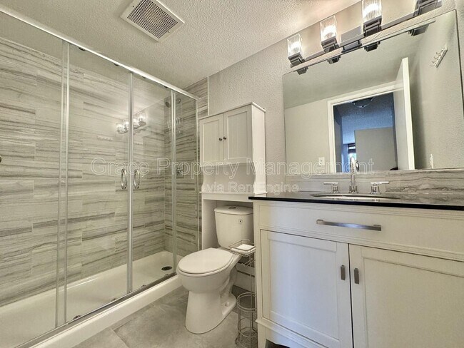 Photo - 601 W 11th Ave Unit 106