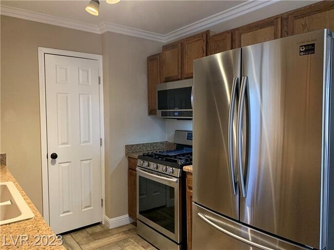 Photo - 209 Elm St