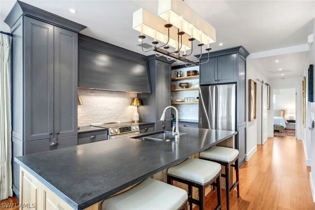 Photo - 1437 Sandpiper St