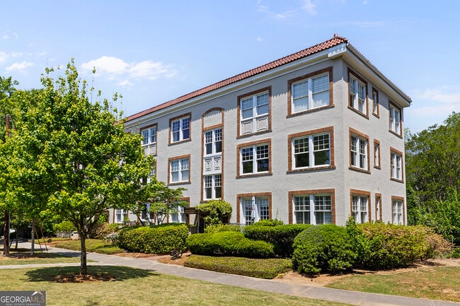 7 Park Ln NE Unit J