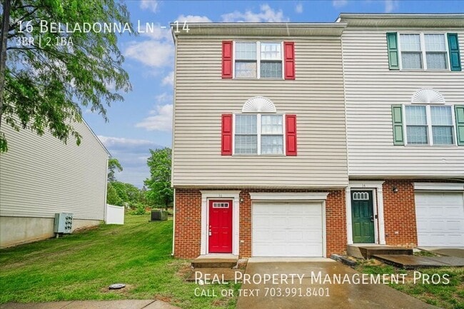 Building Photo - 16 Belladonna Ln