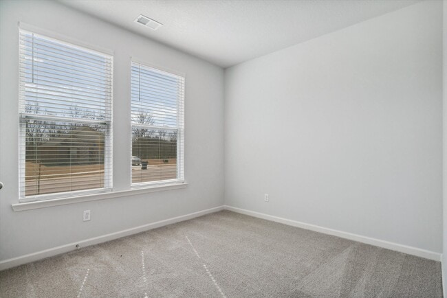 Photo - 85 Kipling Dr