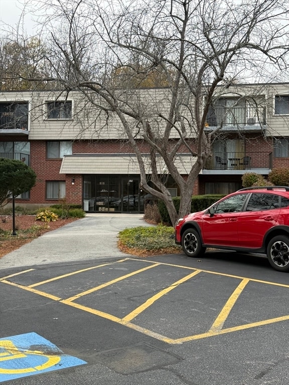 Building Photo - 575 Broad St Unit 101