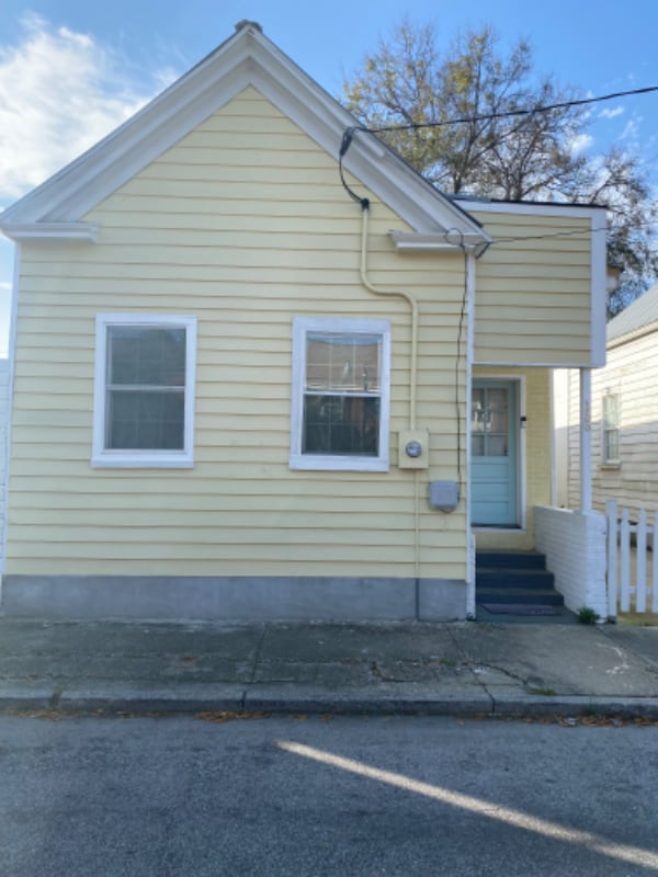 Building Photo - 155 Romney St Rental