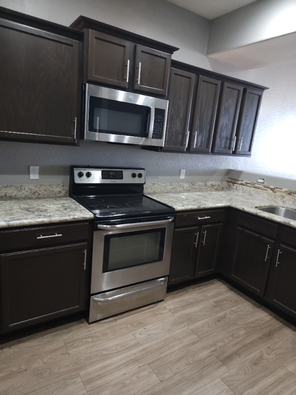 Photo - 21655 N 36th Ave Unidad 137 Rental