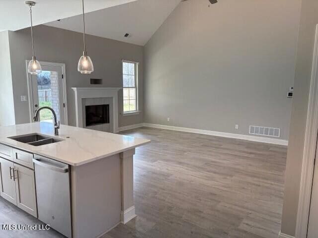 1683 Clair Cir S