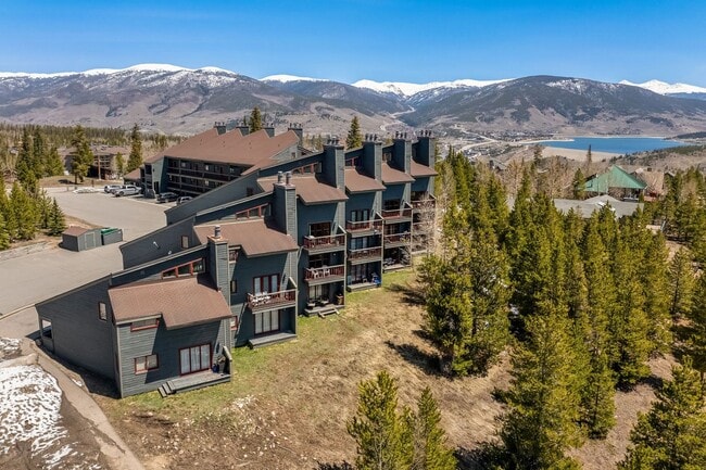 Building Photo - Long Term Rental- Snowscape 102 Unit 2 #102