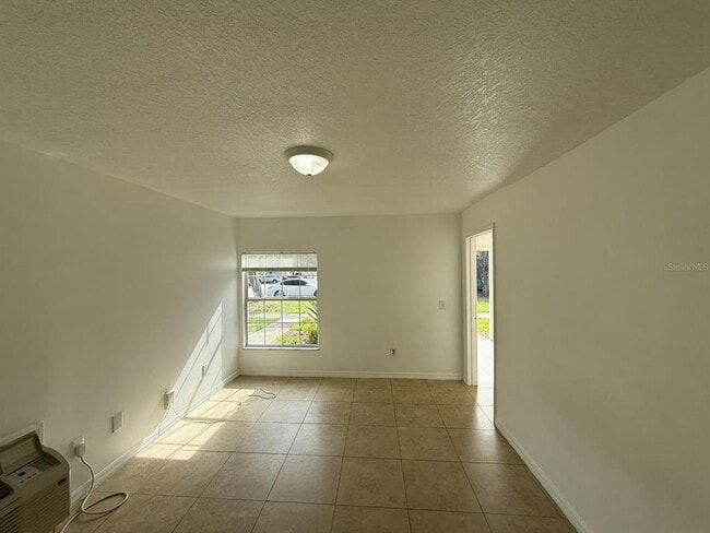 Photo - 316 Mango Dr