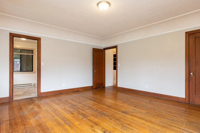 Photo - The Bayside Collection