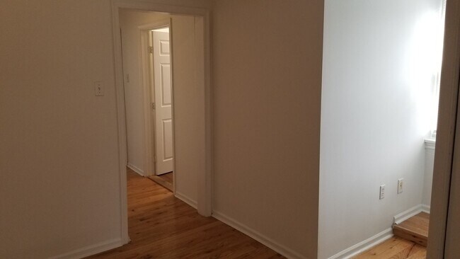 Photo - 3800 Spring Garden St. Unidad 3