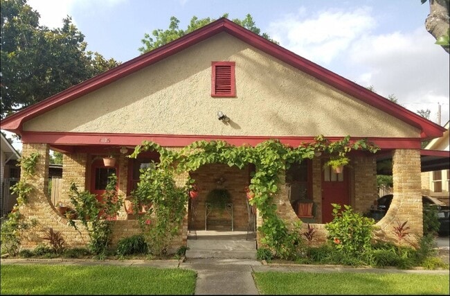 Building Photo - 1425 Munger St