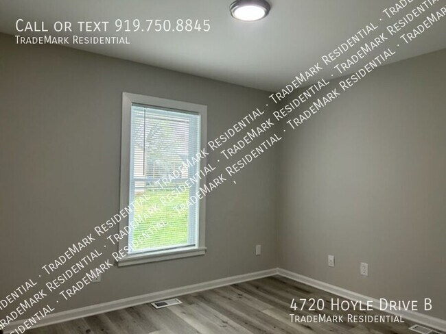 Photo - 4720 Hoyle Dr