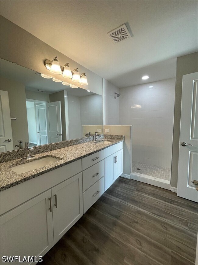 Photo - 1617 NW 6th Ave