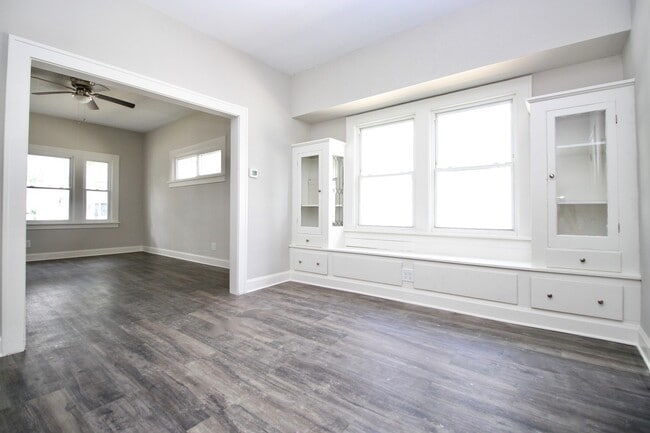 Photo - Single Family Home 2 beds 1 bath FOR RENT