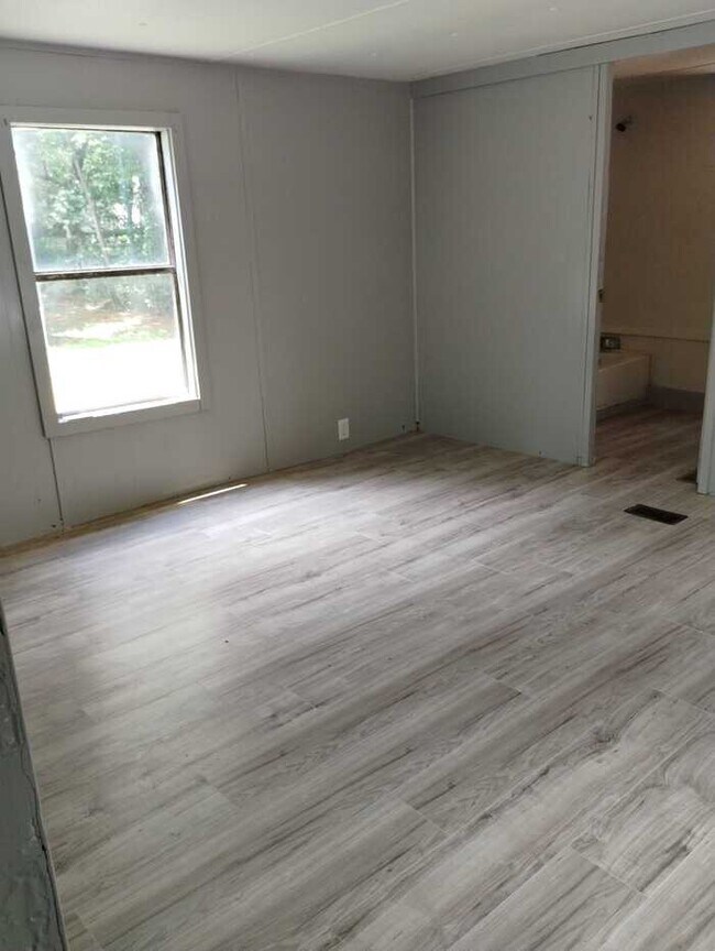 Photo - 2 Bed 1 bath mobile home