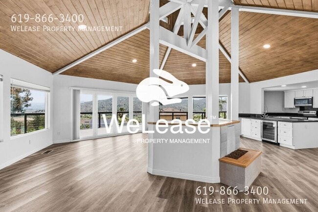 Photo - 2916 Anaheim St