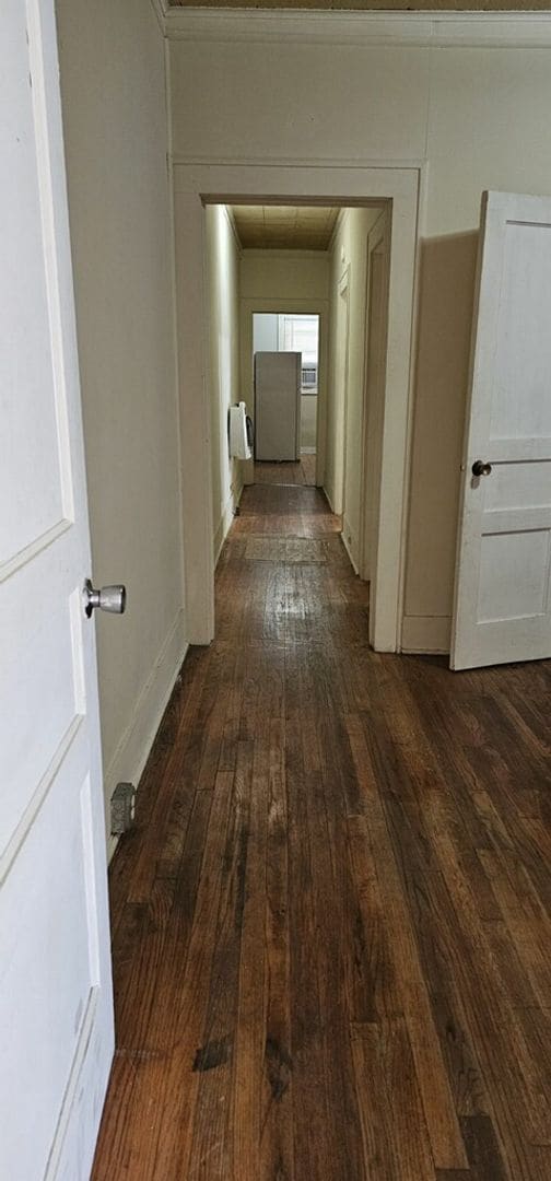 Photo - 2/1 Ready to move in