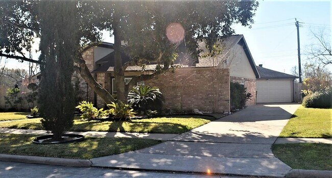 Photo - 12542 Wrenthorpe Dr