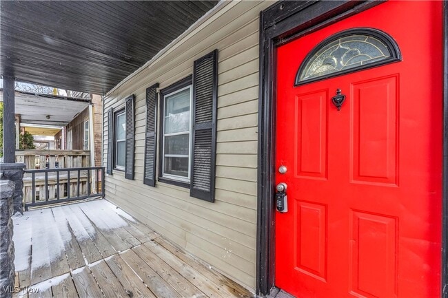 Photo - 14917 Darwin Ave