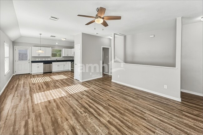 Photo - 13319 Ambrosa Dr