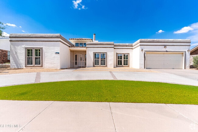Building Photo - 7033 San Marino Dr Rental