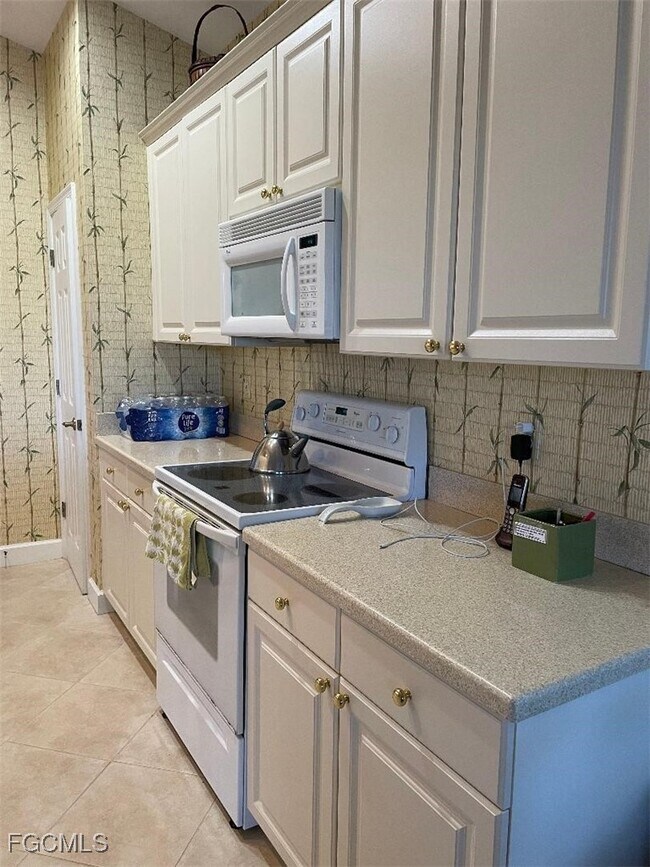 Photo - 8986 Greenwich Hills Way Unidad 201