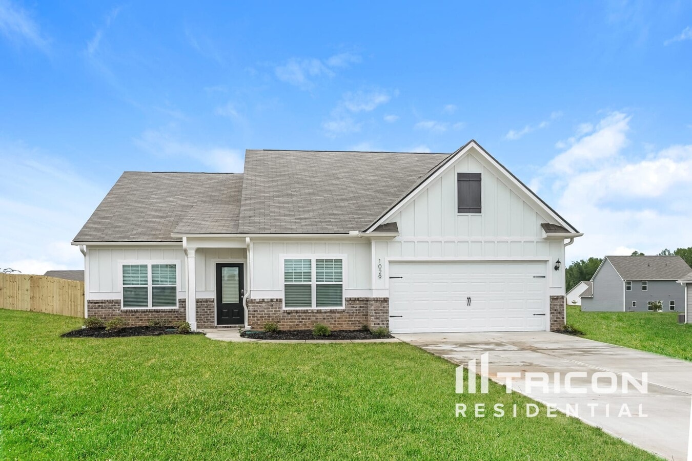 Photo - 1029 Claas Wy House