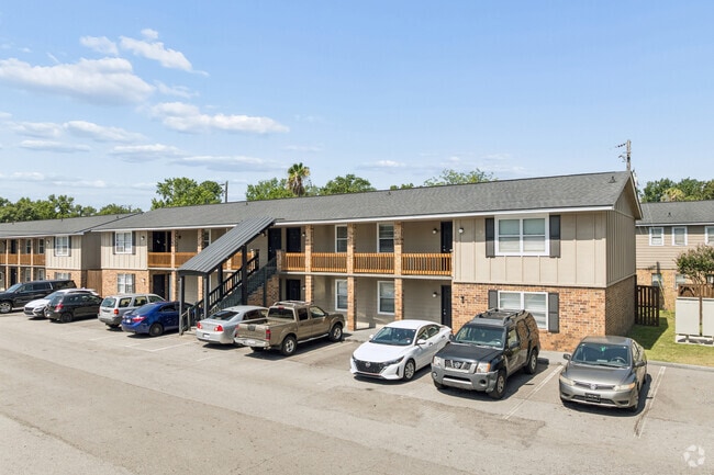 Forest Cove Apartments