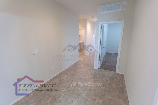 Photo - 44498 W Palo Aliso Way