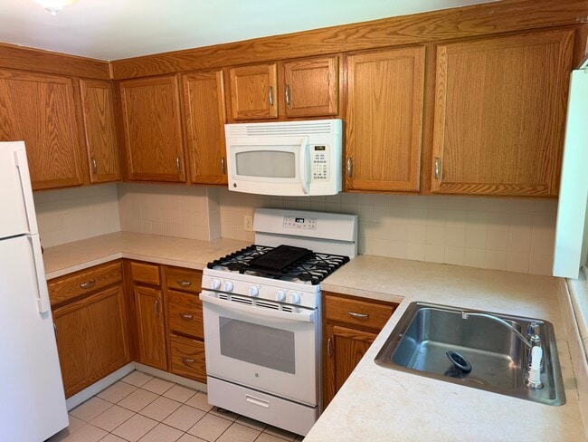 Photo - 69 Thurston Rd Unidad 69 Thurston Rd