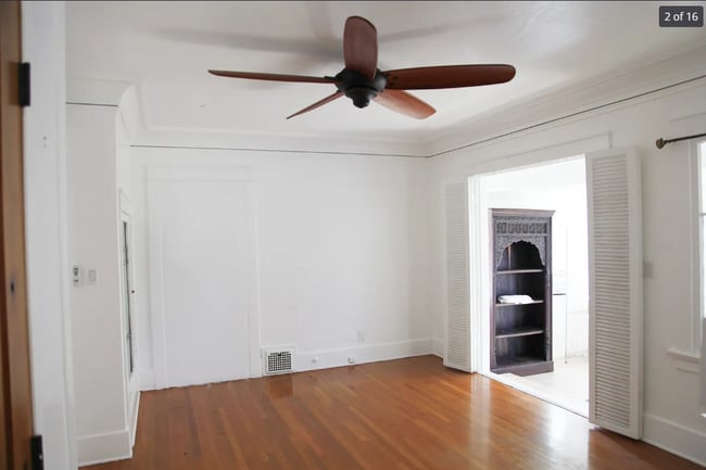 Building Photo - 601 Lindaraxa Park Unit A