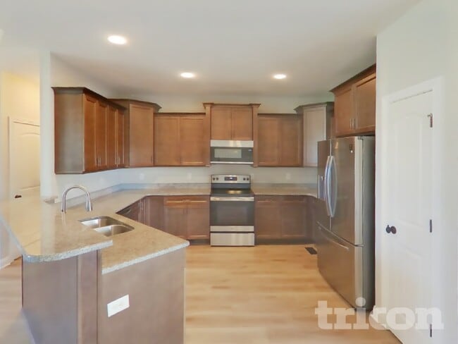 Photo - 317 Abeline Dr