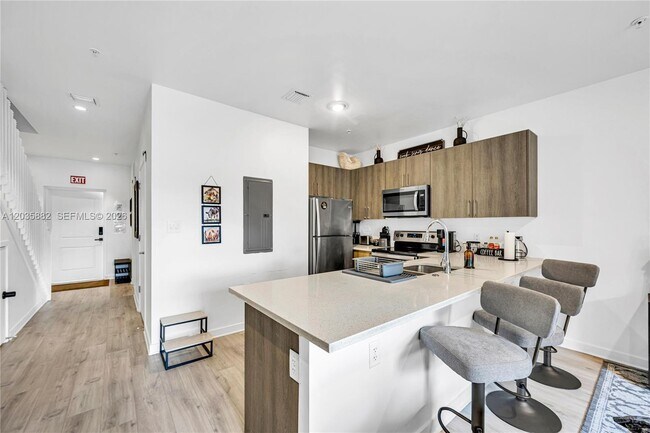 Photo - 171 NW 158th St
