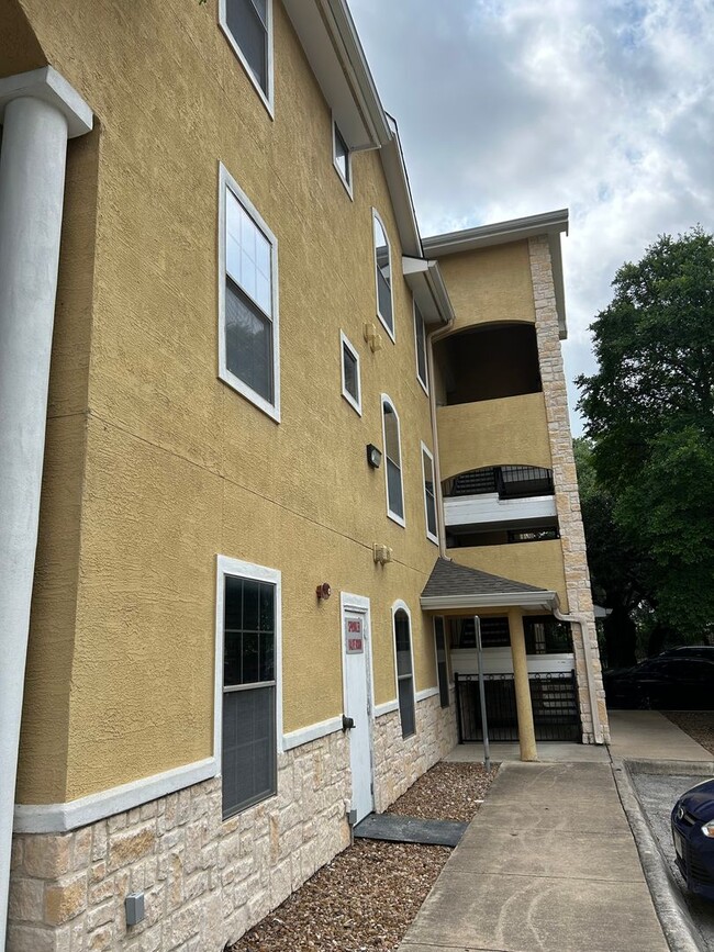 Medical Center Condo! - Medical Center Condo!