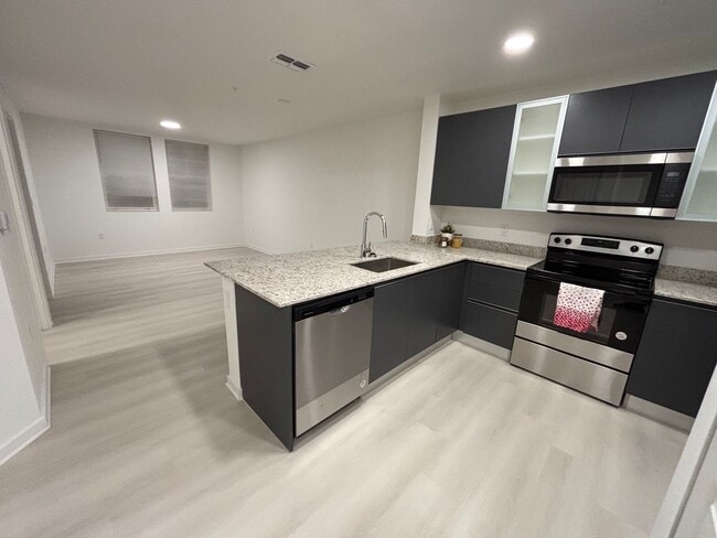 5579 Millenia Park Blvd