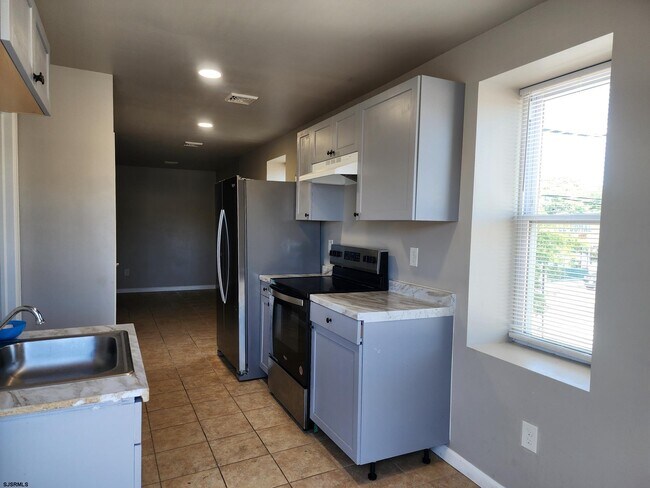 Photo - 118 S Main St Unit 201