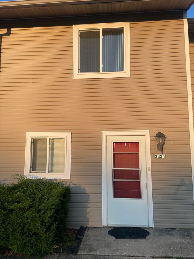 Photo - 3321 Kimball Rd Townhome