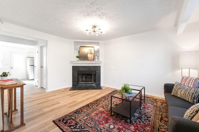 Photo - 2415 Carolina Ave