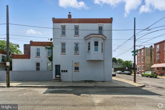 Building Photo - 5000 Master St Rental