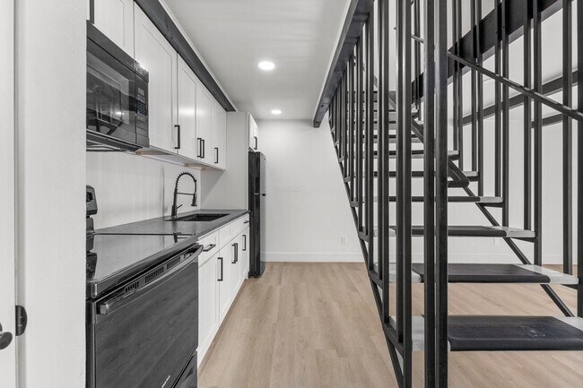 Photo - 4414 Overlook Dr Unit 18