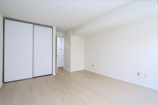 Oak Forest Apartments