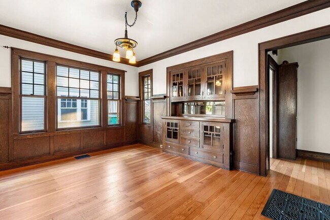 Photo - 5343 SE 44th Ave