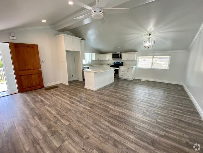 Building Photo - 19205 Ronald Ave Unit 19205 Ronald Ave. - B Rental