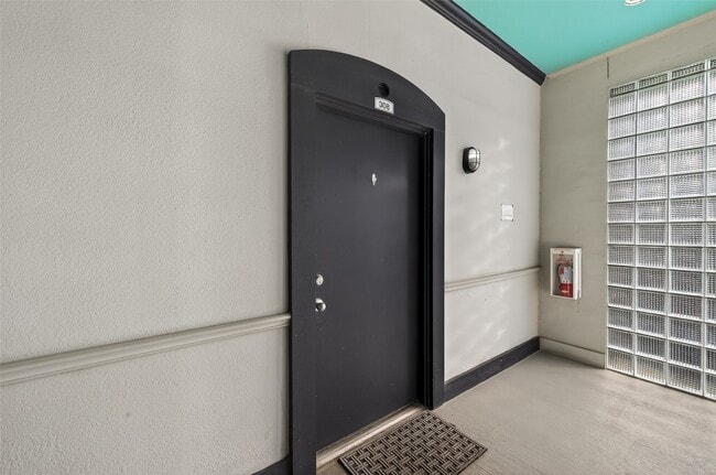 Photo - 1441 East St Unit 308