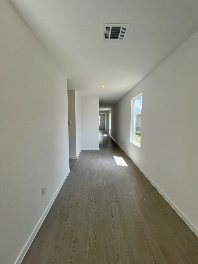 Photo - 9175 Trails End