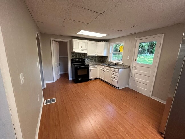 Photo - Addyston- Cozy 2 bedroom 1 bath