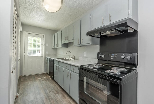 Crossings at Madison - Crossings at Madison Apartments