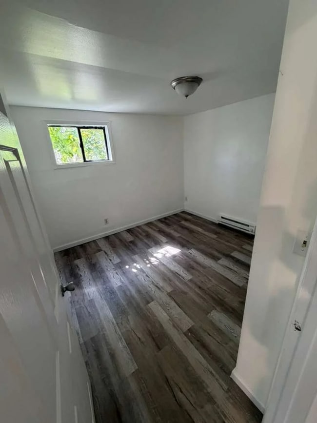 Photo - 208 Utica St Unit 3